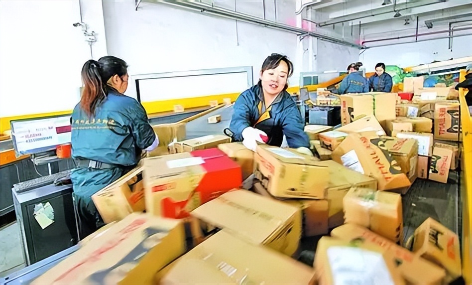 年前快递急的原因:停运谣言、年货刚需与电商促销叠加