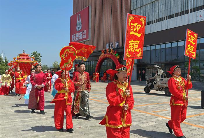 山东高速服务区大变样,办婚礼、成景区,转型消费新地标