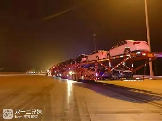 高速交警夜查!货车超员、违规加长,这些行为太危险