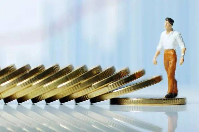 疫情冲击下全球经济走势与我国经济数据及政策应对分析