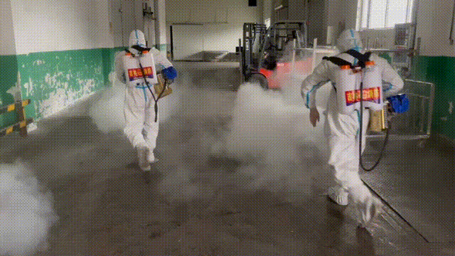 吉林疫情严峻,消防救援队伍奋战抗疫一线守护群众安全