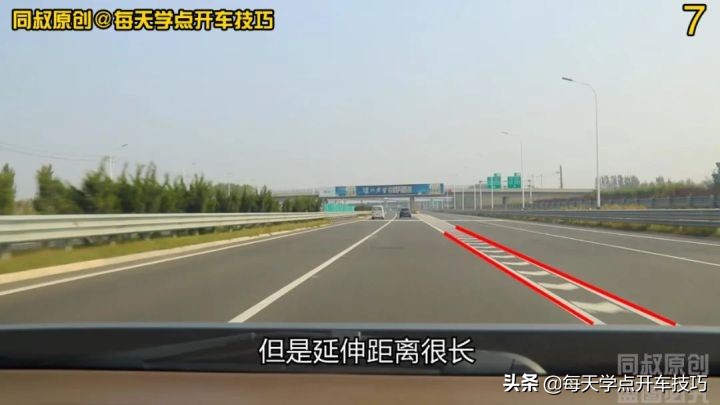 下高速出口龙门架指示啥?车道、抓拍、方向提示全解析