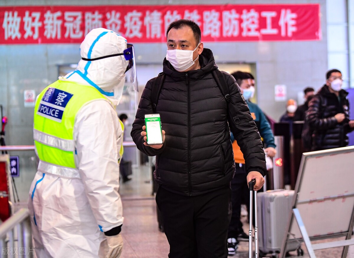 疫情快速扩大下,防控政策两大阵营观点及背后原因分析